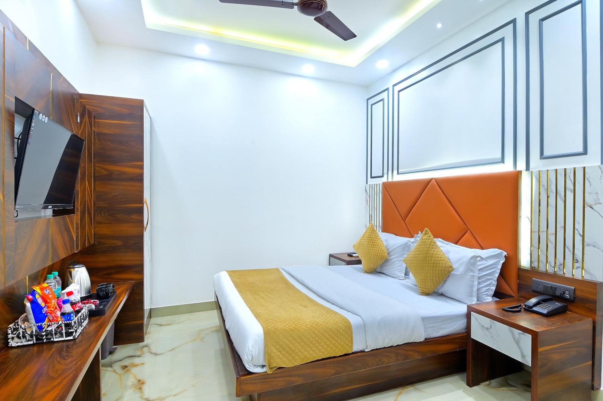 Hotel Nav Durga "2 Walking From New Delhi Railway Station" Esterno foto