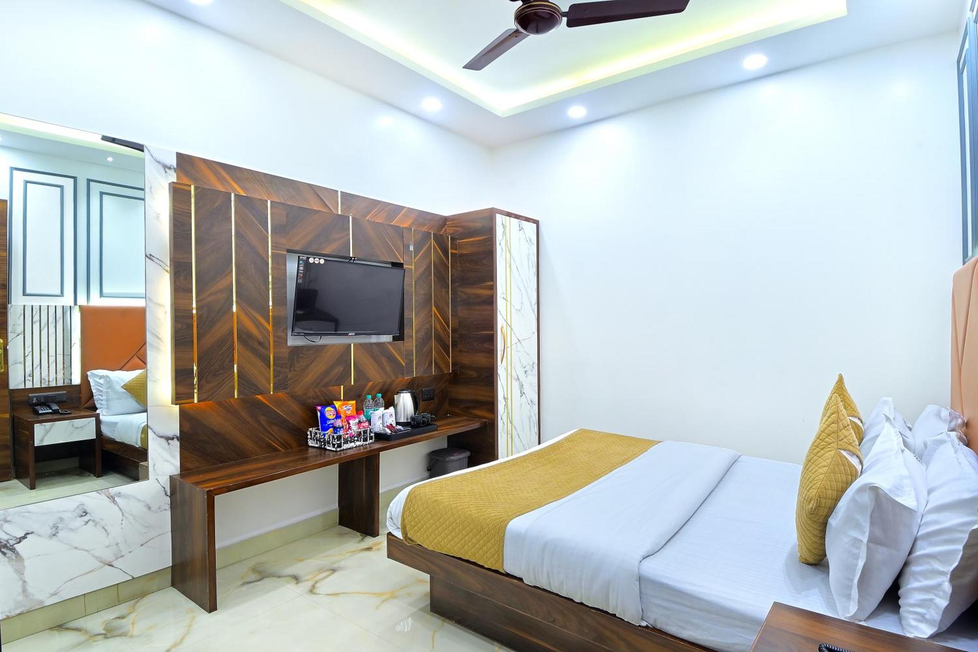 Hotel Nav Durga "2 Walking From New Delhi Railway Station" Esterno foto