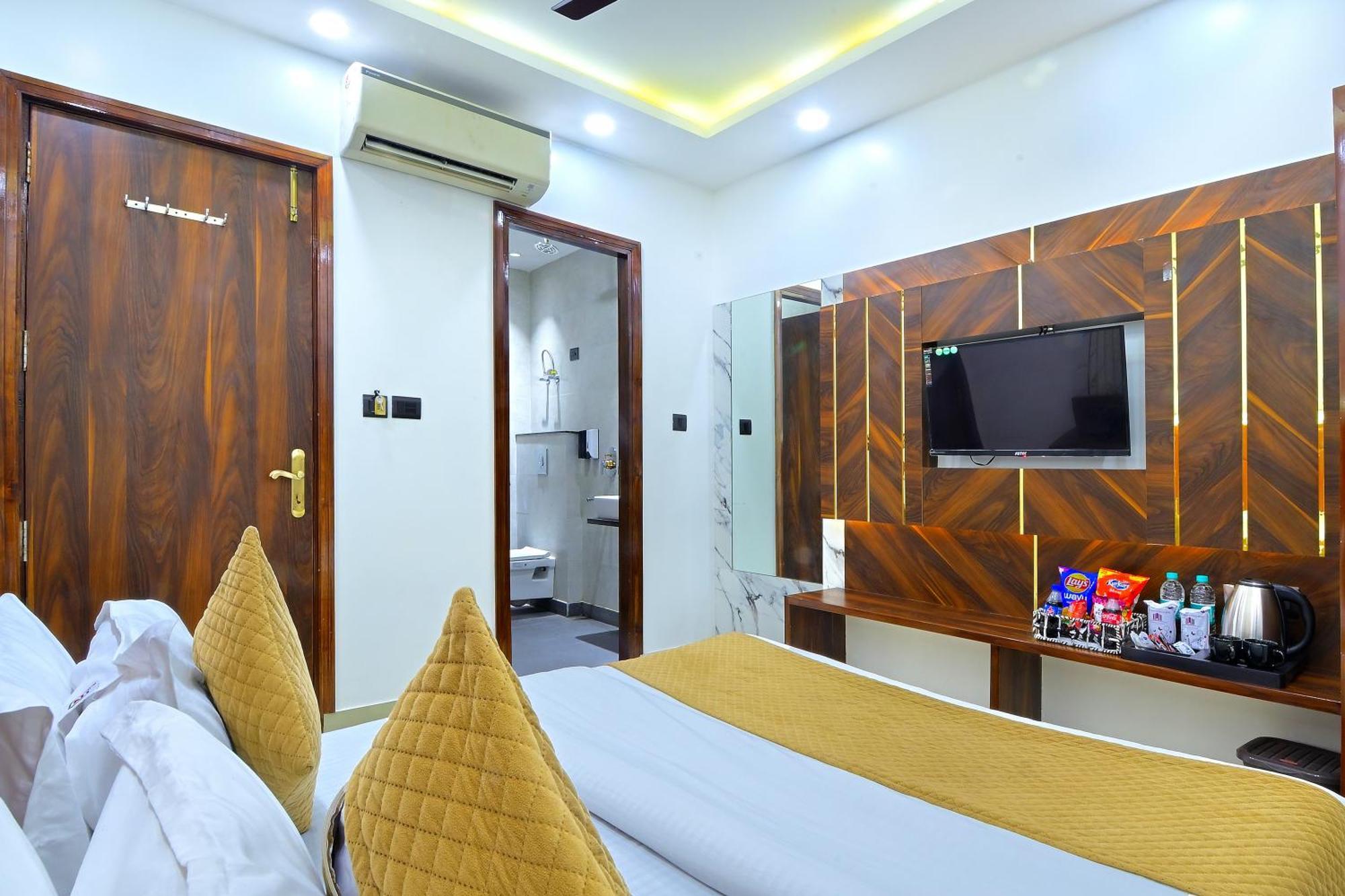Hotel Nav Durga "2 Walking From New Delhi Railway Station" Esterno foto