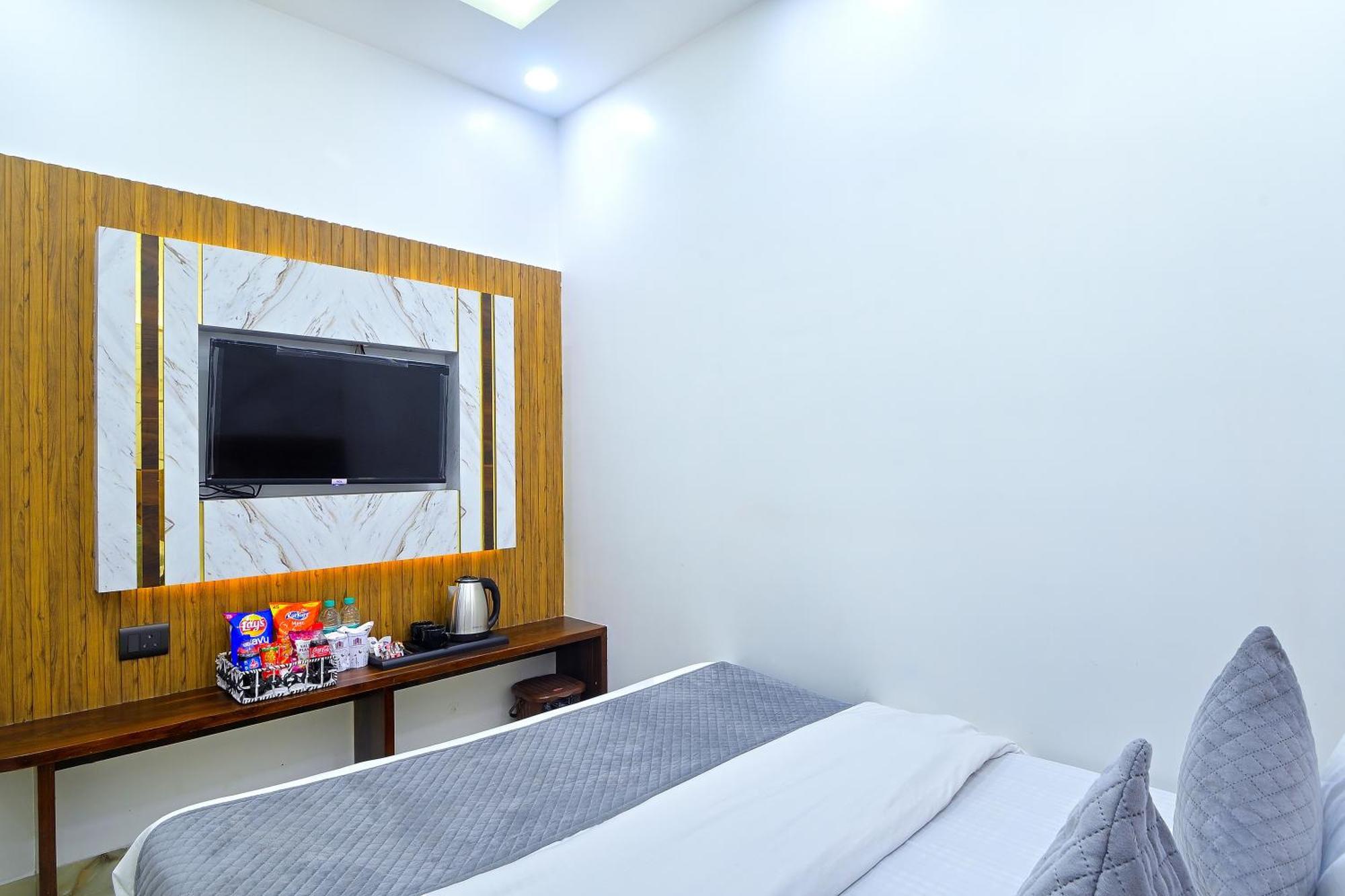 Hotel Nav Durga "2 Walking From New Delhi Railway Station" Esterno foto